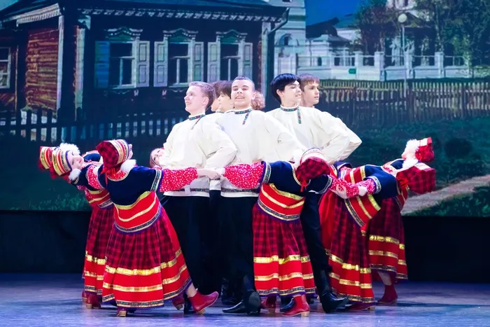 3-D1RlsOeAOd_tbN6f_HvZQUv9zFPsh4fURmKw9ogs_OtkT9V7qlCxO6VYE8_BdLohlFmKthMQYQEOFL