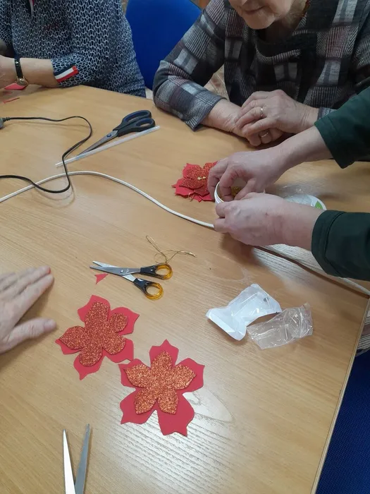 3-AhrDM_An1vAQhprrKDyet_A-e5f4b7DurAy8d3hbAVP-dX8z0fTFM-siD1IkNSIkJIEsi2-ywucEx_